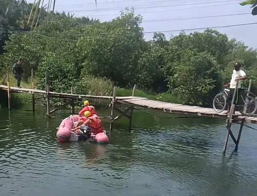 
          Imagem ilustrativa da imagem Corpo do homem que caiu em rio é encontrado em Jaboatão dos Guararapes
          