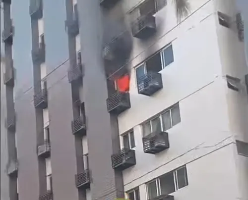 
          Imagem ilustrativa da imagem Incêndio em apartamento de idosos em Boa Viagem. Fogo foi controlado rapidamente
          
