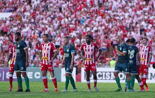 
          Imagem ilustrativa da imagem Náutico não passa de um empate sem gols diante do Floresta (CE)
          