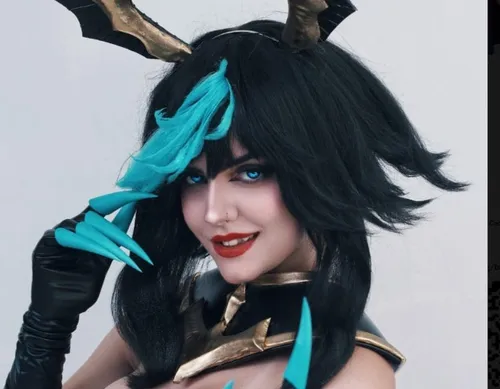 
          Imagem ilustrativa da imagem Universo geek toma conta do Shopping Tacaruna no mês de julho
          