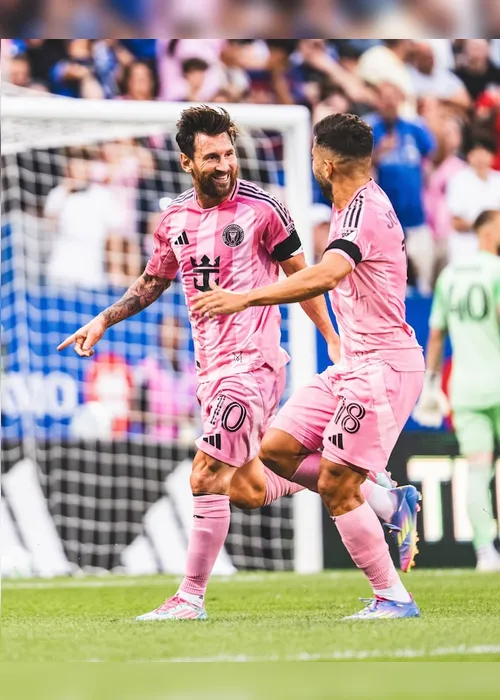 Imagem ilustrativa da imagem Messi ‘esquece’ Mundial e marca golaço na volta do Inter Miami à liga americana