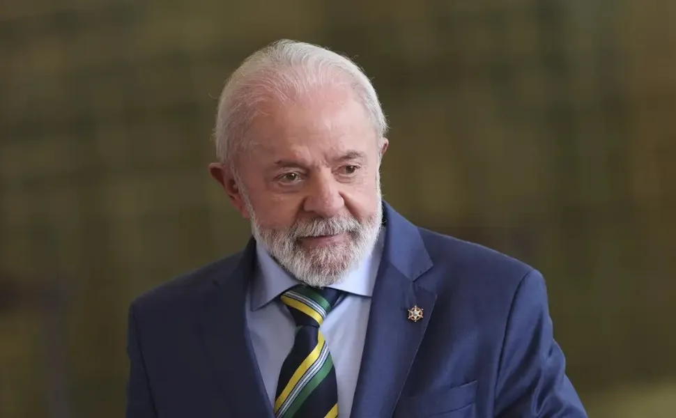 Imagem ilustrativa da imagem 'Bolsonaro não merece o sacrifício do povo brasileiro', diz Lula sobre o tarifaço