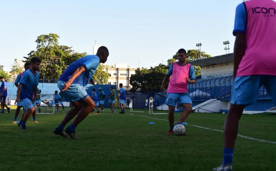 Imagem ilustrativa da imagem Copa Espírito Santo: Vitória busca vantagem no 1º jogo das quartas