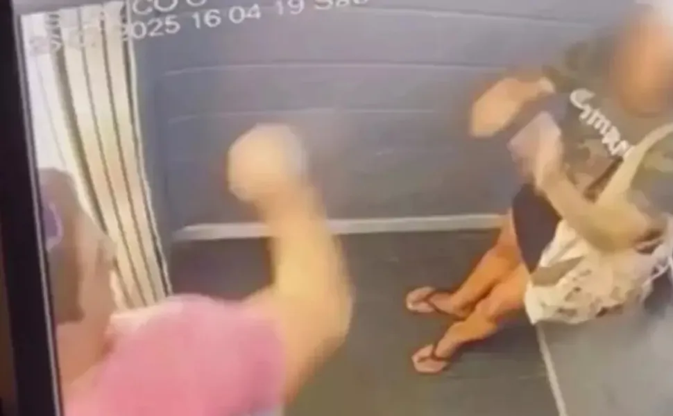 Imagem ilustrativa da imagem ‘Disse que ia me matar’, escreveu mulher espancada em elevador com mais de 60 socos