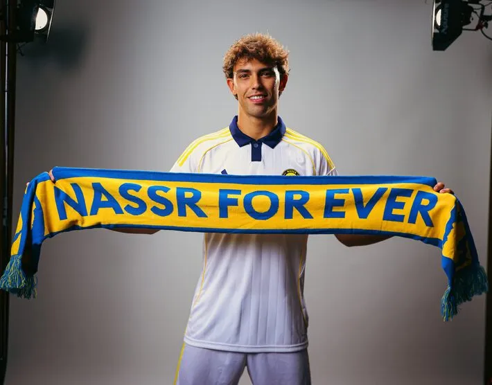 Imagem ilustrativa da imagem João Félix é oficializado no Al-Nassr e vai ser companheiro de Cristiano Ronaldo