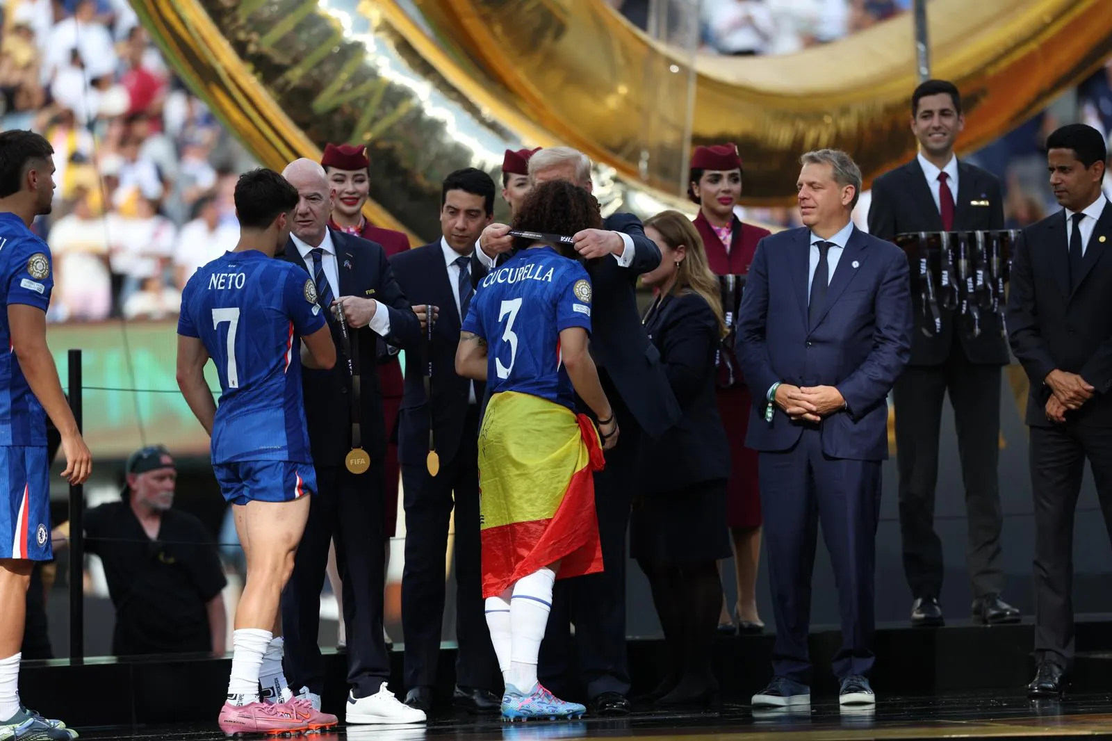 Imagem ilustrativa da imagem O mundo é azul: veja fotos da final da Copa do Mundo de Clubes