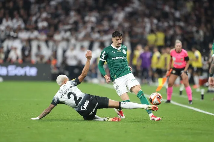 Imagem ilustrativa da imagem Os mata-matas entre Corinthians e Palmeiras no século 21