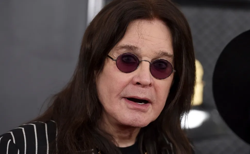 Imagem ilustrativa da imagem Ozzy Osbourne revelou qual frase gostaria de ter em sua lápide