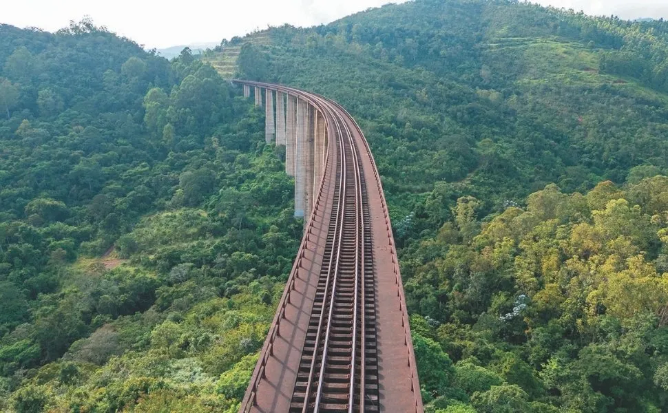 Imagem ilustrativa da imagem Projeto de superferrovia Brasil - Peru muda e ES fica de fora