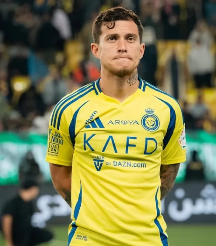 Imagem ilustrativa da imagem Quem será o substituto de Richard Ríos no Palmeiras? Conheça nomes especulados e como jogam