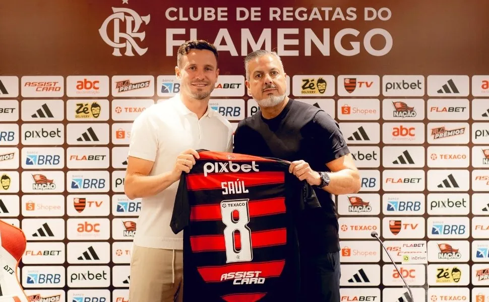 Imagem ilustrativa da imagem Saúl Ñiguez exalta Flamengo e destaca trabalho de Filipe Luís