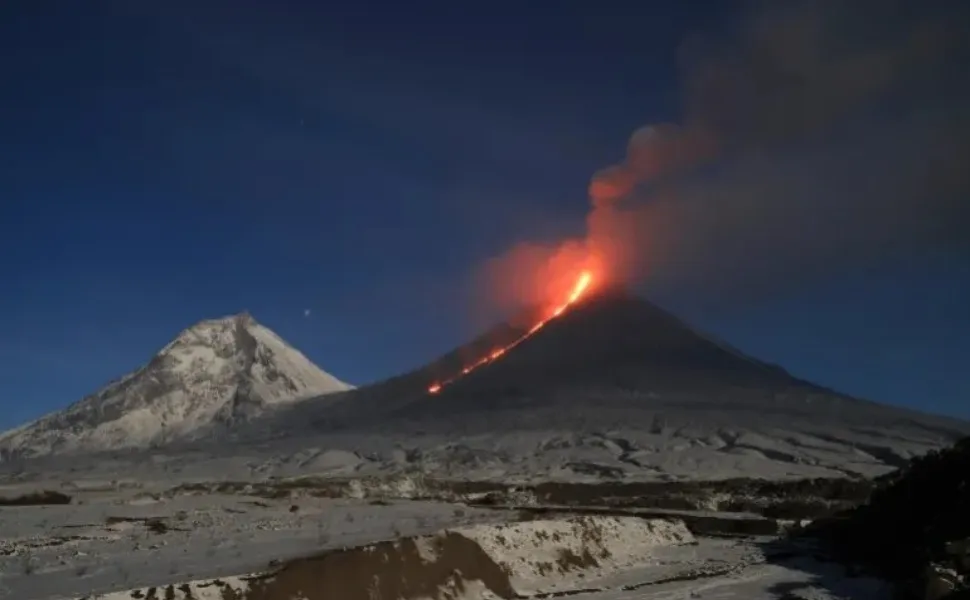 Imagem ilustrativa da imagem Terremoto na Rússia acorda o maior vulcão da Eurásia