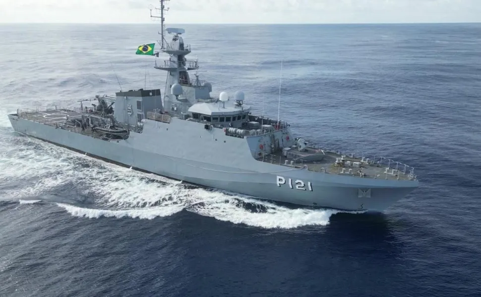 Imagem ilustrativa da imagem Visita liberada a navio de guerra neste domingo em Vitória