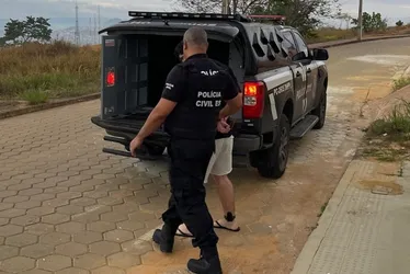Imagem ilustrativa da imagem 11 pessoas são presas em operação contra o tráfico de drogas no ES