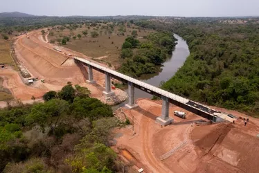 Imagem ilustrativa da imagem Área de São Mateus vai ser desapropriada para construção de ferrovia