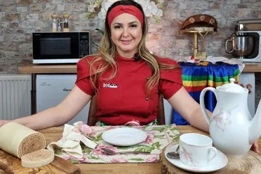 Imagem ilustrativa da imagem Bolo de rolo, memória e sabor: a pernambucana que conquistou Londres
