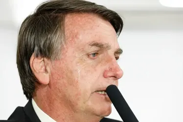 Imagem ilustrativa da imagem Bolsonaro chama de 'suprema humilhação' restrições determinadas pelo STF