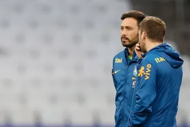 Imagem ilustrativa da imagem Botafogo notifica CBF para negociar com filho de Ancelotti e mira estilo ofensivo