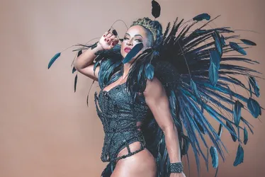 Imagem ilustrativa da imagem Calendário das festas com feijoada nas escolas de samba do ES