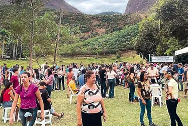 Imagem ilustrativa da imagem Comunidade se prepara para Festa do Lavrador em Muqui