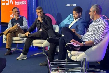 Imagem ilustrativa da imagem ESX 2025: “A IA é cada vez mais  uma aliada dos médicos”, diz especialista