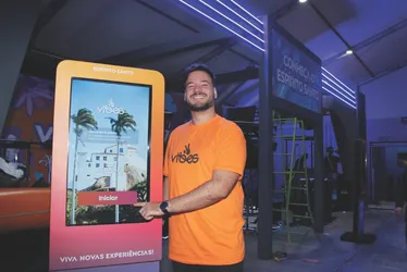 Imagem ilustrativa da imagem ESX 2025: trezentas histórias de inovação na Praça do Papa