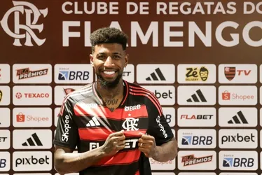 Imagem ilustrativa da imagem Emerson Royal faz juras ao Flamengo e pede tempo para estar 100%: 'É um sonho"