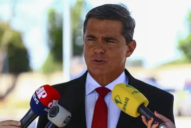 Imagem ilustrativa da imagem General diz ter visitado acampamento e admite plano para matar autoridades