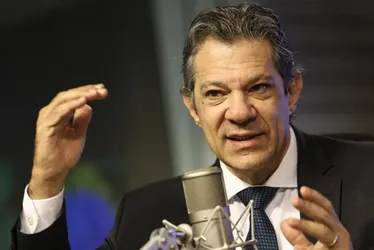 Imagem ilustrativa da imagem Haddad diz que pode haver conversa entre Lula e Trump sobre tarifas