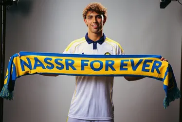 Imagem ilustrativa da imagem João Félix é oficializado no Al-Nassr e vai ser companheiro de Cristiano Ronaldo