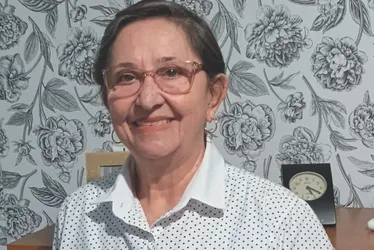 Imagem ilustrativa da imagem Mais idosos fazem implante dentário para ter sorriso de volta