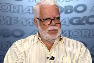Imagem ilustrativa da imagem Manoel Carlos está 'sob cuidados médicos' e é acompanhado por Família