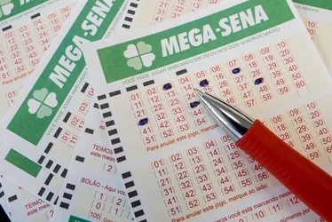Imagem ilustrativa da imagem Mega-Sena sorteia prêmio estimado em R$ 3,5 milhões nesta quinta-feira