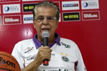 Imagem ilustrativa da imagem Morre Antônio Carlos Vendramini, ex-técnico da seleção feminina de basquete