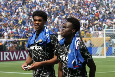 Imagem ilustrativa da imagem O mundo é azul: veja fotos da final da Copa do Mundo de Clubes