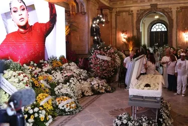 Imagem ilustrativa da imagem Por que familiares e amigos de Preta Gil usaram branco no velório
