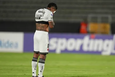 Imagem ilustrativa da imagem Sul-Americana: Vasco é praticamente eliminado após goleada, e Bahia se complica