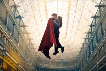 Imagem ilustrativa da imagem 'Superman' tem cena de beijo cortada na Índia por ser considerada 'sensual demais'