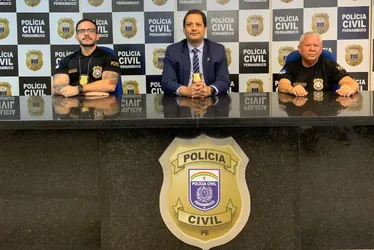 Imagem ilustrativa da imagem Suspeito de assaltar seis farmácias em Olinda e Paulista é preso no Recife