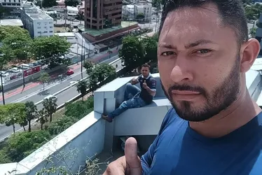 Imagem ilustrativa da imagem Trabalhador morre ao cair do 5º andar de edifício na Avenida Boa Viagem