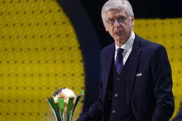 Imagem ilustrativa da imagem Wenger rebate críticos e diz que Mundial é necessário: ‘Todos querem uma nova edição’