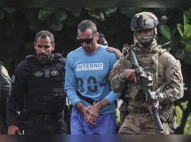 Corpo da vítima foi retirado por meio de técnicas de salvamento em altura e deixado em local seguro para a perícia policial