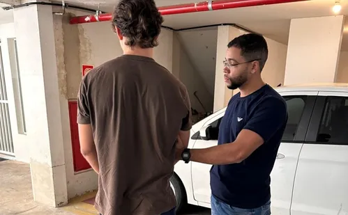 
          Imagem ilustrativa da imagem Advogado do ES é preso por exigir US$ 1 milhão de empresário do Oriente Médio
          