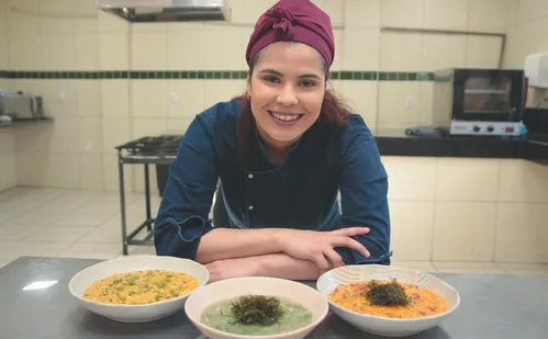 
          Imagem ilustrativa da imagem Aprenda a fazer três caldinhos mais populares nos bares da Grande Vitória
          