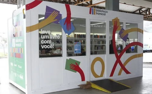 
          Imagem ilustrativa da imagem Bibliotecas de volta aos terminais
          