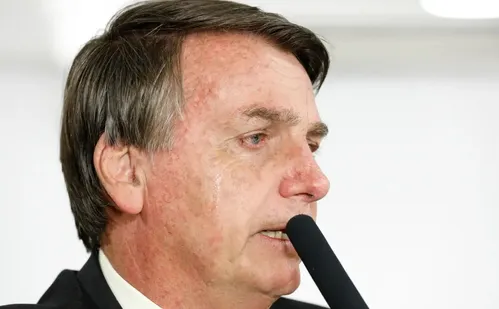 
          Imagem ilustrativa da imagem Bolsonaro chama de 'suprema humilhação' restrições determinadas pelo STF
          