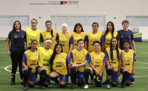 
          Imagem ilustrativa da imagem Brasil terá seleção na Copa do Mundo de Futebol de Cegas pela 1ª vez
          