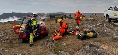 
          Imagem ilustrativa da imagem Família de menina que morreu no Cânion Fortaleza fazia trilha sem guia, afirma concessionária
          