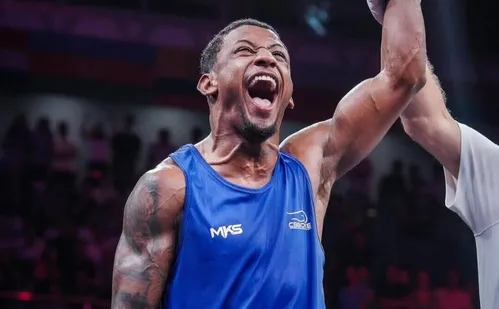 
          Imagem ilustrativa da imagem Yuri Falcão garante medalha no Mundial
          