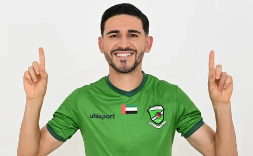 
          Imagem ilustrativa da imagem Capixaba vai atuar nos Emirados Árabes
          